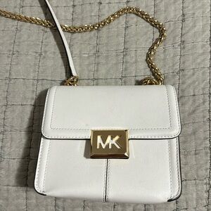 White Michael Kors Crossbody